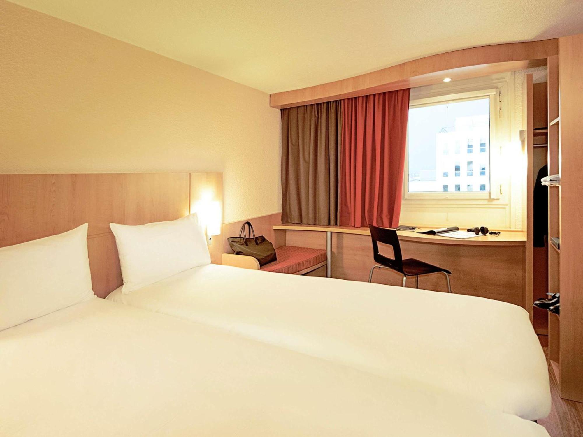 Twin Room Extra Bed