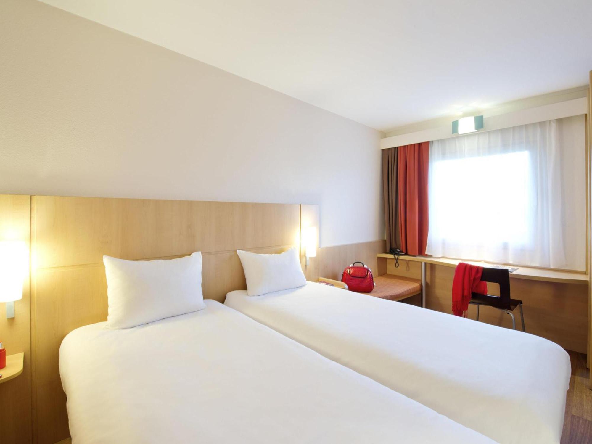 Twin Room Extra Bed